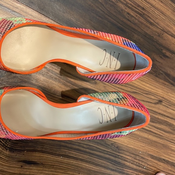 INC - Picture 6 of 6